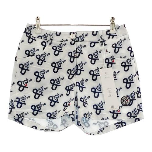 【and per se】 ホワイト ショートパンツ ※新品未使用 AND PER SE アンパスィ 2023年 ショートパンツ 総柄 ホワイト系 サイズ