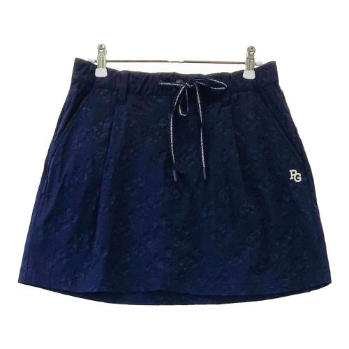 未使用品❗️23区ゴルフ　67 Ｍ程度　ステッカープリントスカート　ネイビー系 スカート プリント │ 【公式】中古ゴルフウェア通販サイト ストスト STST