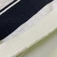1240101731513_s7.jpg